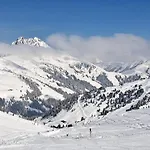With A Beautiful View * Нойкирхен-ам-Гросфенедигер