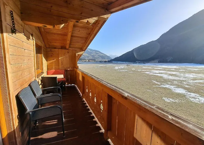 With A Beautiful View Neukirchen am Großvenediger