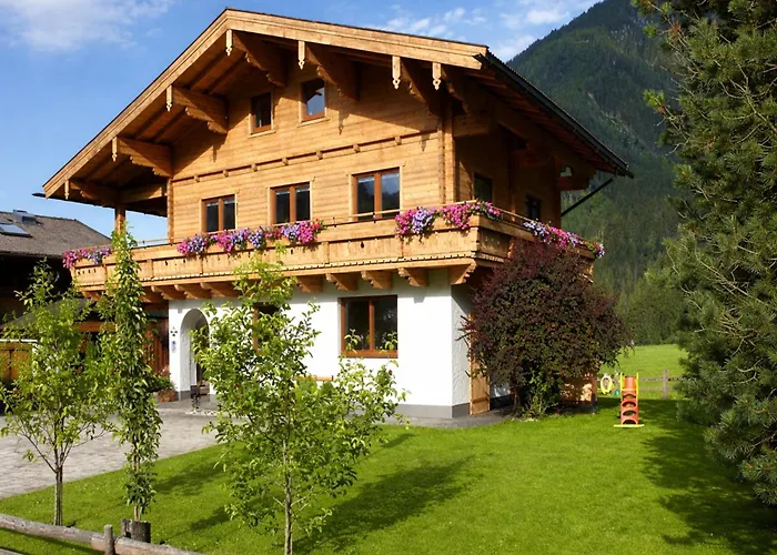 With A Beautiful View * Neukirchen am Großvenediger