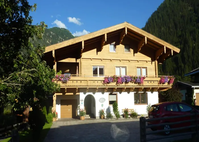 With A Beautiful View Apartment Neukirchen am Grossvenediger